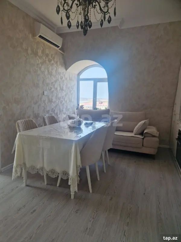 Satılır 3 otaqlı yeni tikili 60 m²