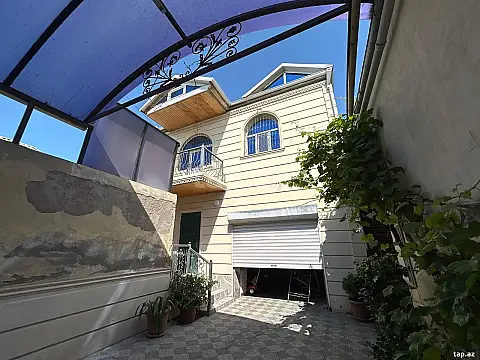 Satılır 6 otaqlı həyət evi 240 m² — Sumqayıt 6 otaq 240.00 m²