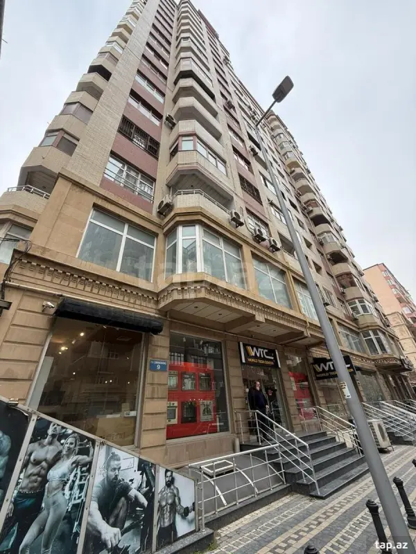 Kirayə verilir 3 otaqlı yeni tikili 95 m²