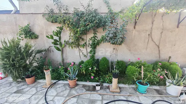 Satılır 6 otaqlı həyət evi 280 m² — Bakı, Binəqədi 6 otaq 280.00 m²