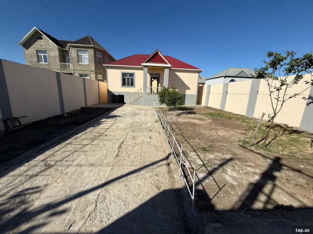Satılır 3 otaqlı həyət evi 120 m²