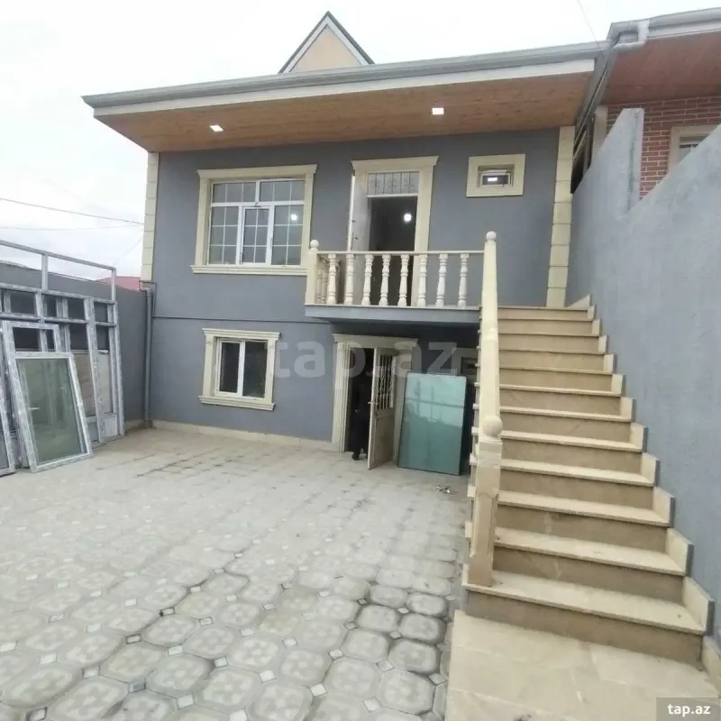 Satılır 6 otaqlı həyət evi 150 m²