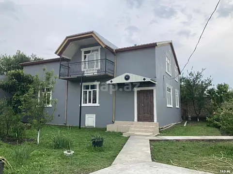 Kirayə verilir 4 otaqlı həyət evi 100 m² — Qəbələ 4 otaq 100.00 m²