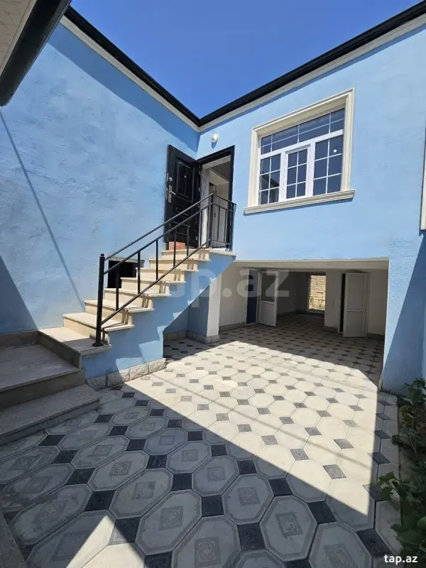 Satılır 5 otaqlı həyət evi 100 m²