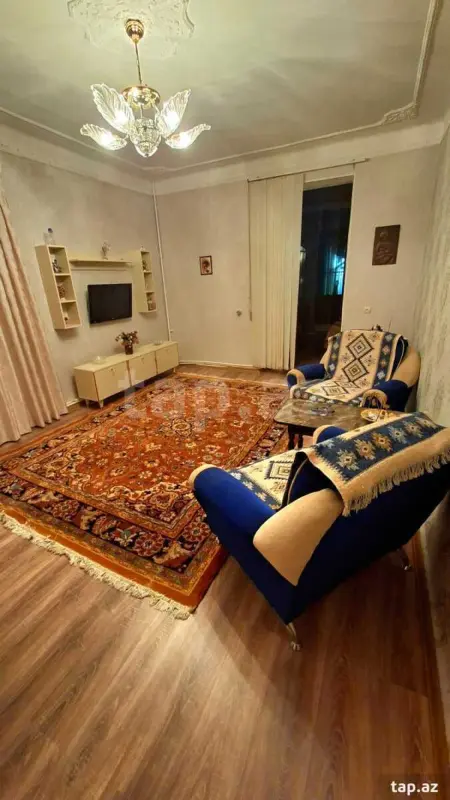 Kirayə verilir 2 otaqlı mənzil 59 m²