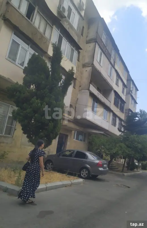Satılır 4 otaqlı mənzil 85 m²