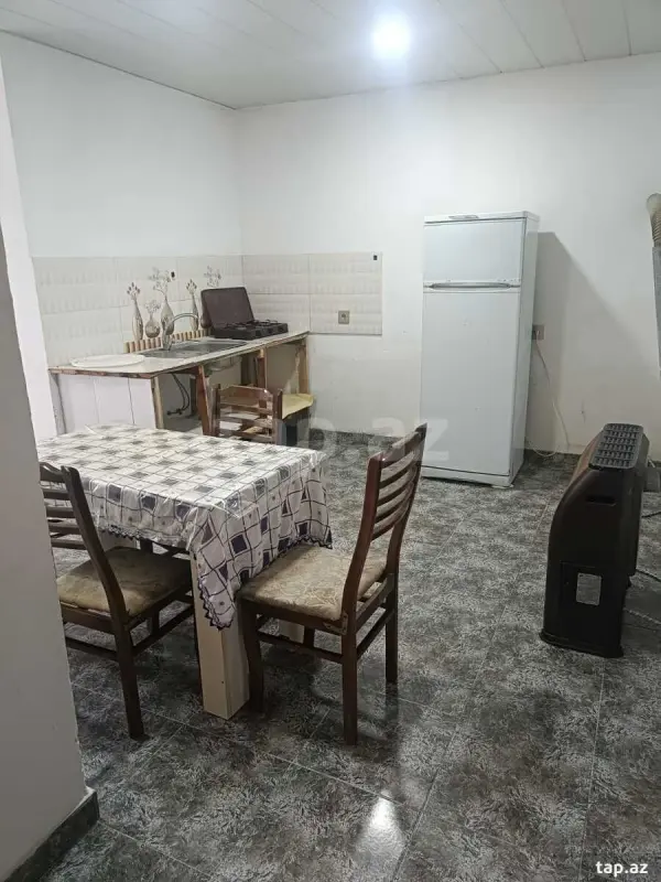 Kirayə verilir 3 otaqlı həyət evi 75 m²