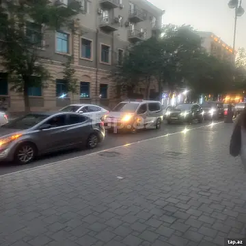 Kirayə verilir 2 otaqlı mənzil 60 m² — Bakı 2 otaq 60.00 m²