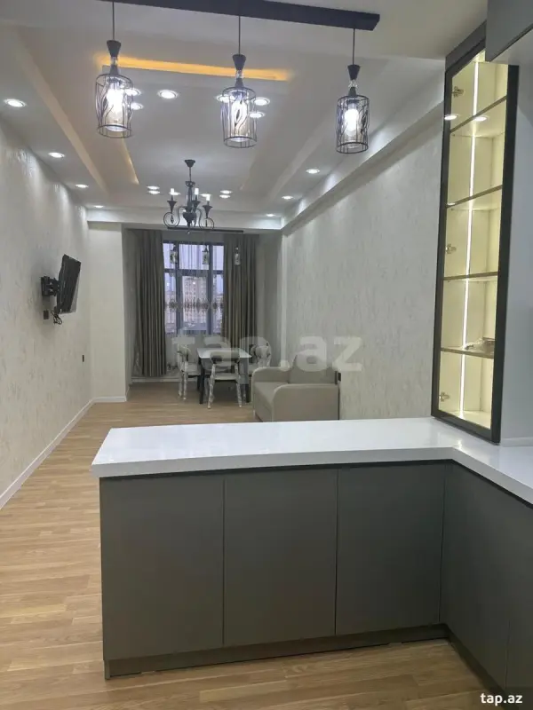 Kirayə verilir 2 otaqlı yeni tikili 90 m²