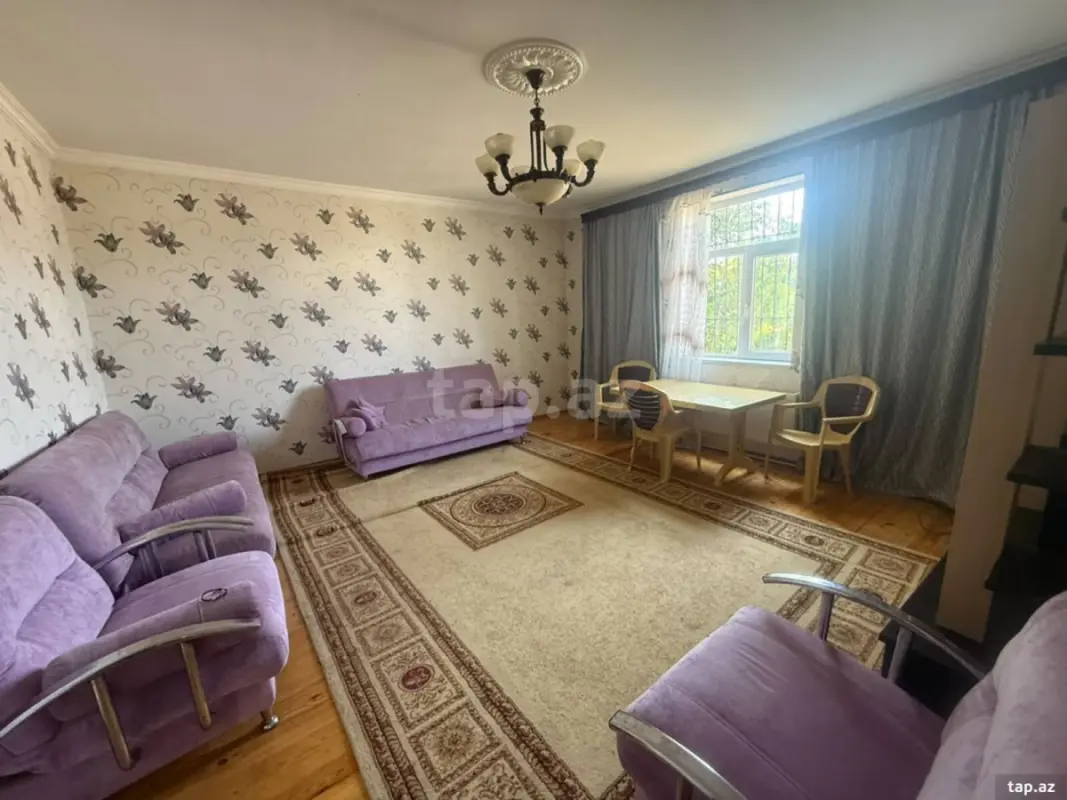 Satılır 2 otaqlı həyət evi 80 m²