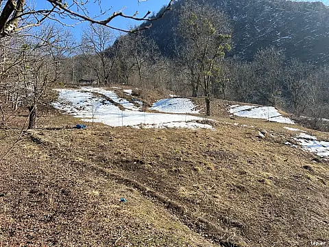 Satılır torpaq sahəsi — Quba