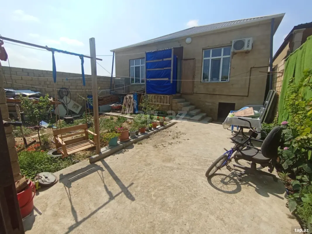 Satılır 3 otaqlı həyət evi 110 m²