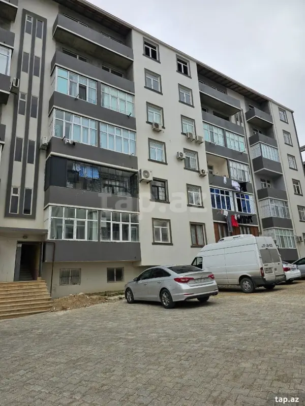Satılır 2 otaqlı yeni tikili 71 m²