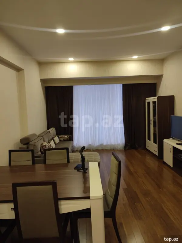 Kirayə verilir 2 otaqlı yeni tikili 85 m²