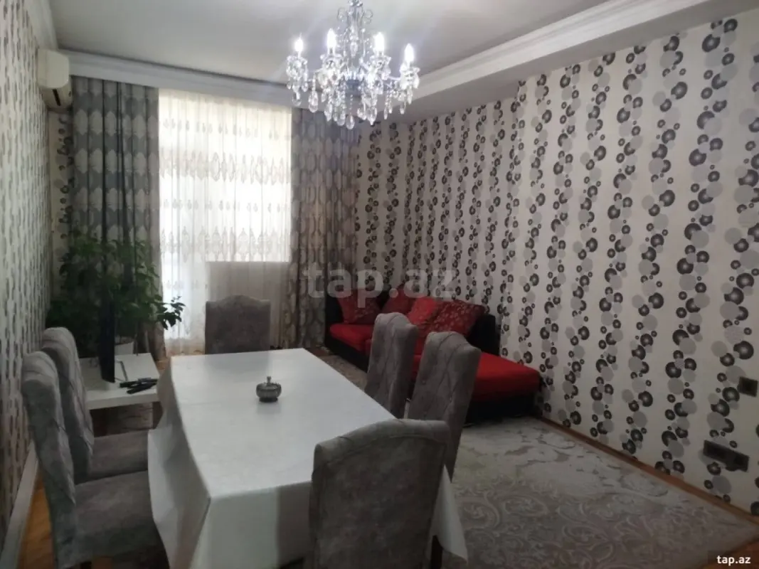 Kirayə verilir 3 otaqlı yeni tikili 120 m²