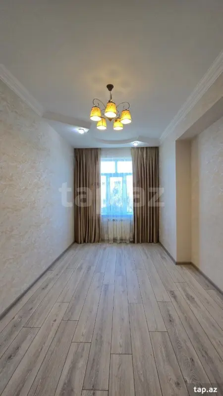 Satılır 2 otaqlı yeni tikili 61 m²