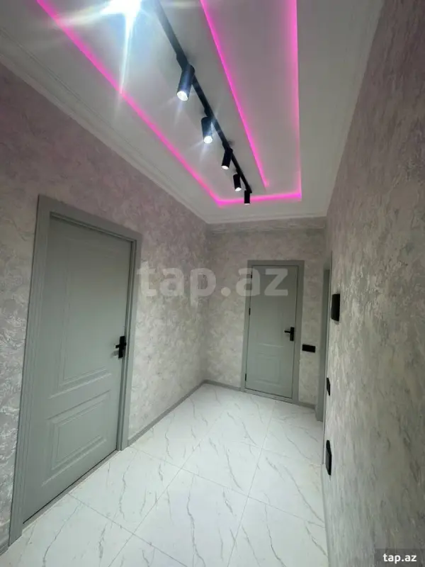Satılır 2 otaqlı yeni tikili 60 m²