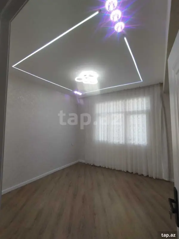 Satılır 2 otaqlı yeni tikili 44 m²