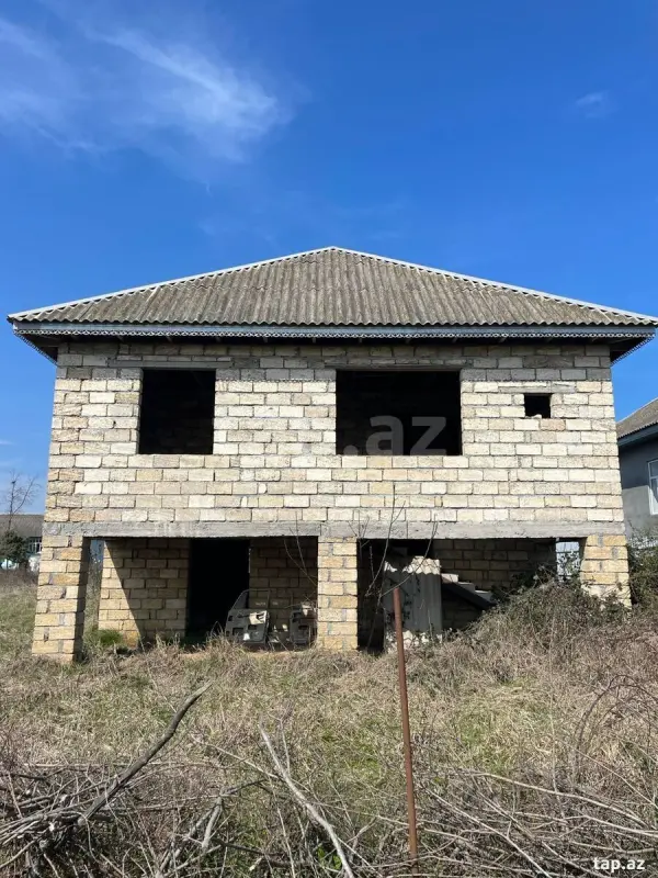 Satılır 3 otaqlı həyət evi 150 m²
