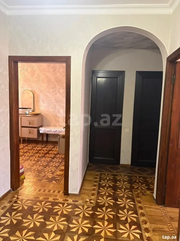 Satılır 3 otaqlı yeni tikili 75 m²