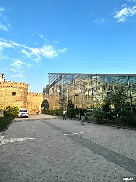 Satılır 7 otaqlı mənzil 130 m² — Bakı, İçərişəhər 7 otaq 130.00 m²