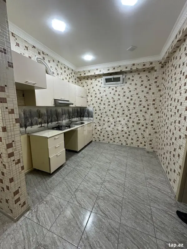 Satılır 2 otaqlı yeni tikili 65 m²
