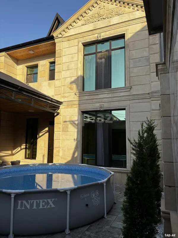 Satılır 5 otaqlı həyət evi 200 m²
