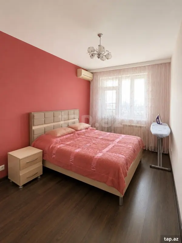 Satılır 3 otaqlı yeni tikili 140 m²