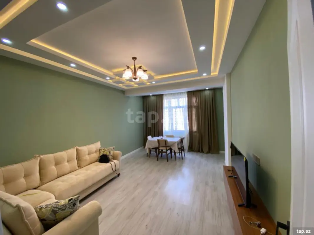 Kirayə verilir 2 otaqlı yeni tikili 84 m²