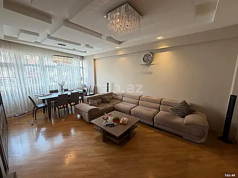 Satılır 3 otaqlı yeni tikili 132 m² — Bakı 3 otaq 132.00 m²