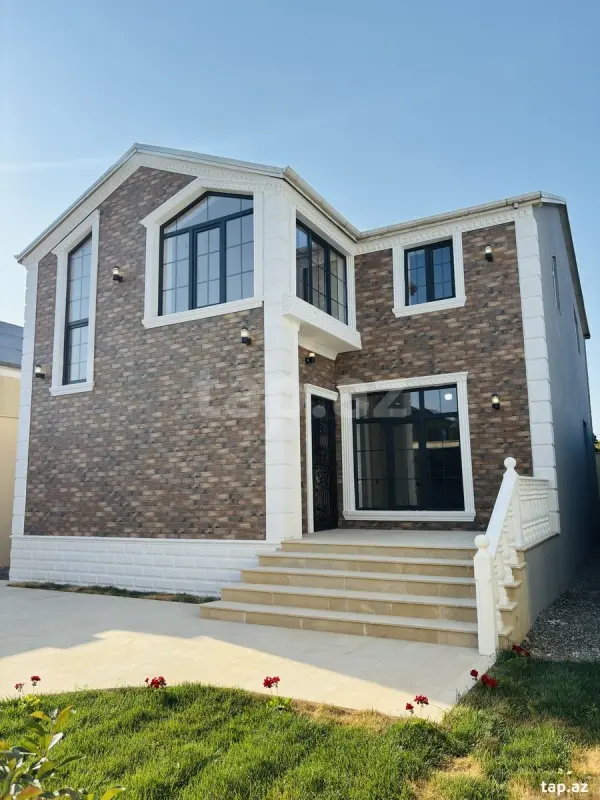 Satılır 5 otaqlı həyət evi 200 m²