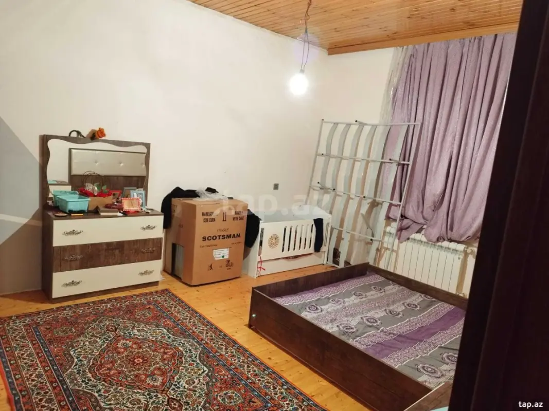 Satılır 4 otaqlı həyət evi 120 m²