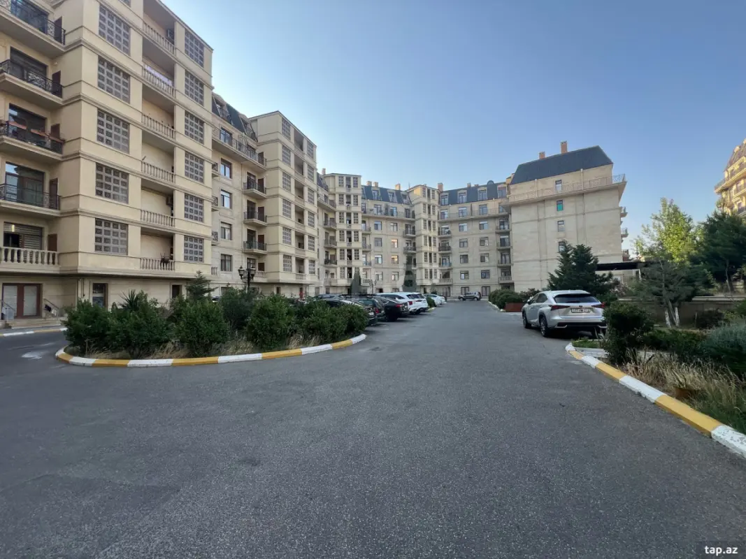 Satılır 2 otaqlı yeni tikili 94 m²