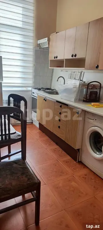 Satılır 2 otaqlı mənzil 68 m²