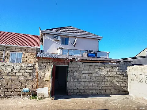 Satılır 3 otaqlı həyət evi 80 m² — Sumqayıt 3 otaq 80.00 m²