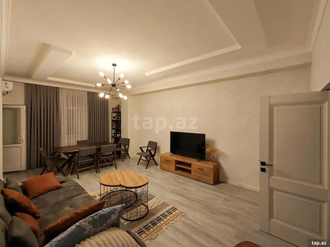 Satılır 3 otaqlı yeni tikili 159 m²