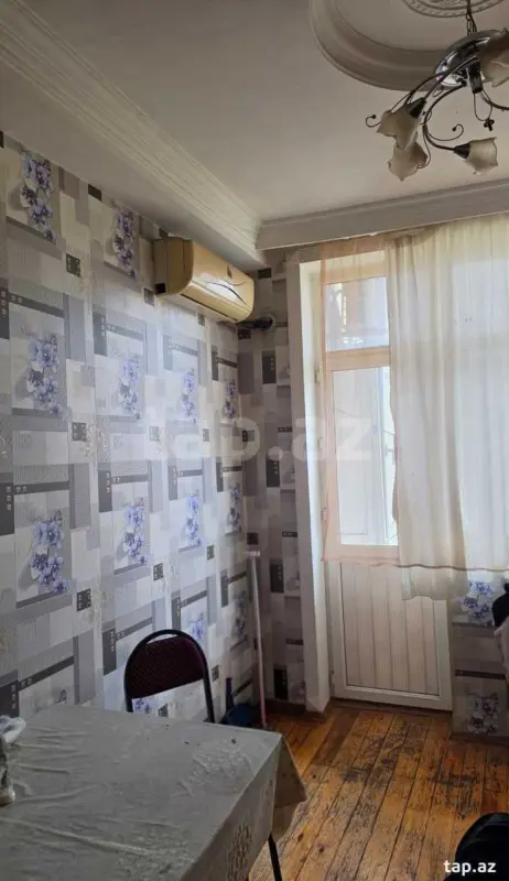 Kirayə verilir 2 otaqlı yeni tikili 70 m²
