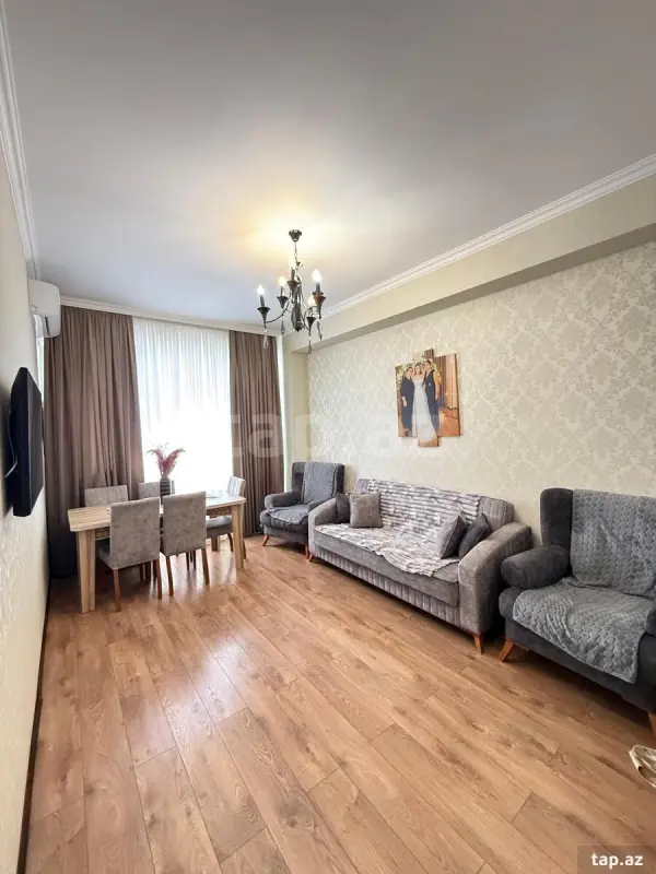 Satılır 3 otaqlı yeni tikili 73 m²