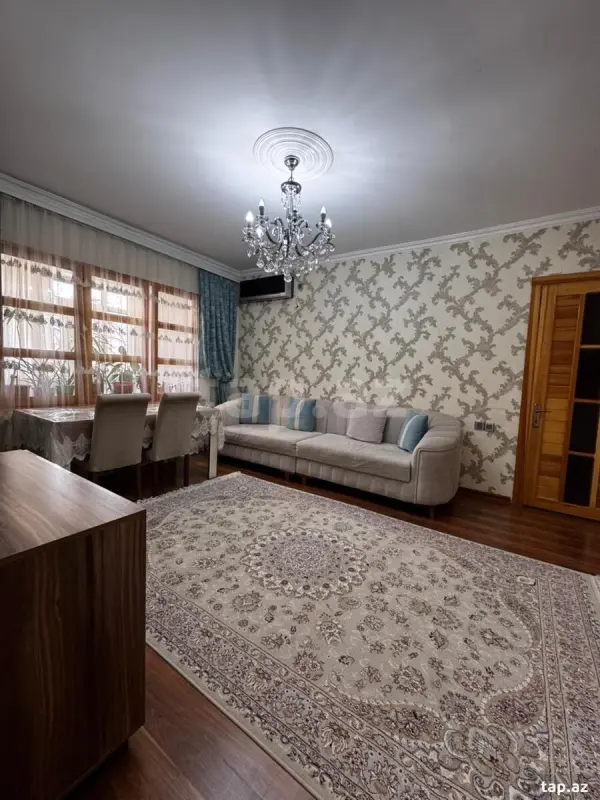 Satılır 4 otaqlı mənzil 95 m²