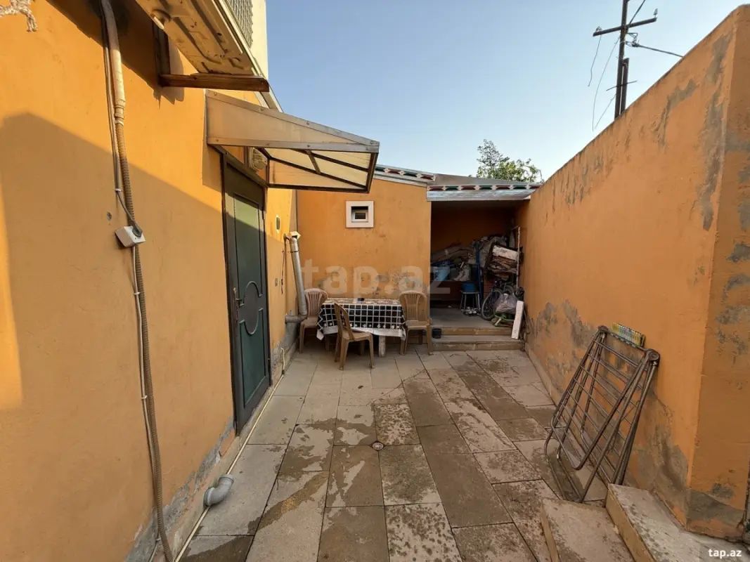 Satılır 3 otaqlı həyət evi 100 m²
