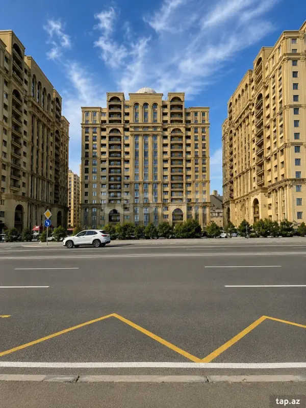 Satılır 2 otaqlı yeni tikili 80 m²