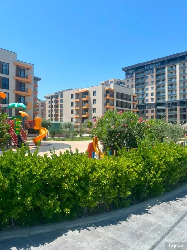 Kirayə verilir 2 otaqlı yeni tikili 80 m²