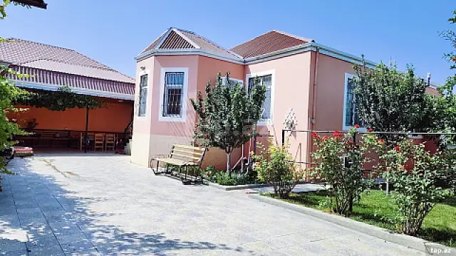 Satılır 4 otaqlı həyət evi 100 m² — Bakı, Binə 4 otaq 100.00 m²