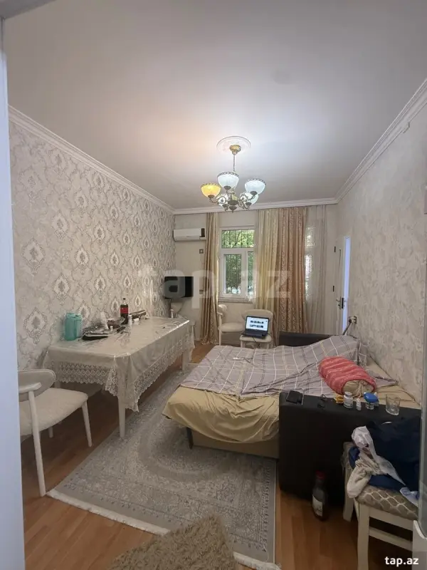 Satılır 2 otaqlı mənzil 78 m²