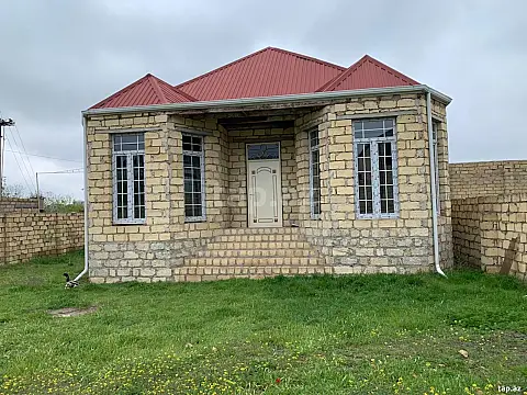 Satılır 2 otaqlı həyət evi 110 m² — Gəncə 2 otaq 110.00 m²
