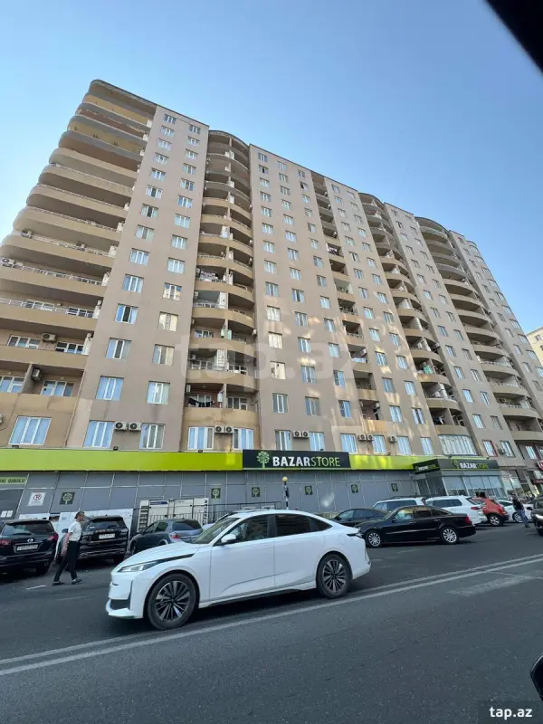 Satılır 4 otaqlı yeni tikili 127 m²