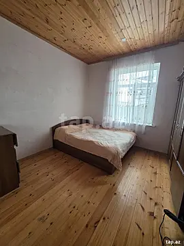 Kirayə verilir 4 otaqlı həyət evi 100 m² — Bakı 4 otaq 100.00 m²
