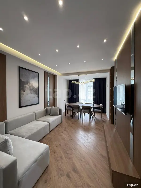 Satılır 3 otaqlı yeni tikili 118 m²