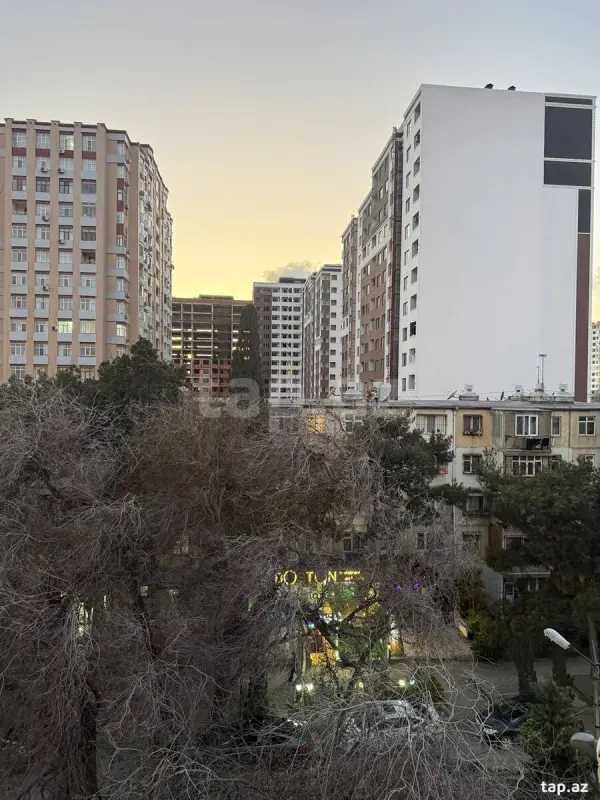 Kirayə verilir 2 otaqlı mənzil 50 m²