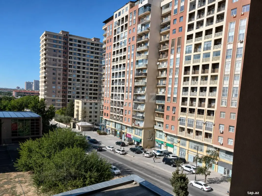 Satılır 2 otaqlı yeni tikili 80 m²